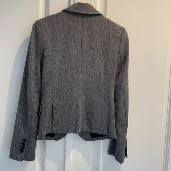 Beautiful Quality Express Women’s Lined Jacket in Black & White Tweed - Picture 2 of 6